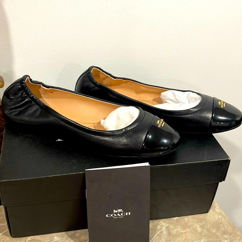 COACH flats Brand new! Size 9